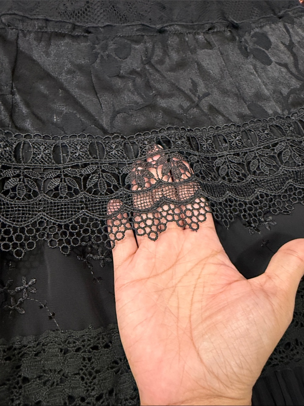 Vintage Spencer Alexis Black Tiered Lace Maxi Skirt Size M Whimsigoth Witchy - Picture 8 of 9